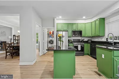 201 Jennings Court SE, Leesburg, VA 20175 - Photo 9