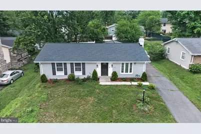 1314 E Holly Avenue, Sterling, VA 20164 - Photo 7