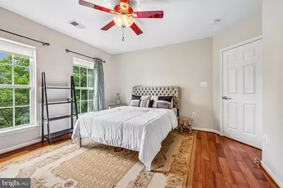 47404 Middle Bluff Place, Sterling, VA 20165 - Photo 49