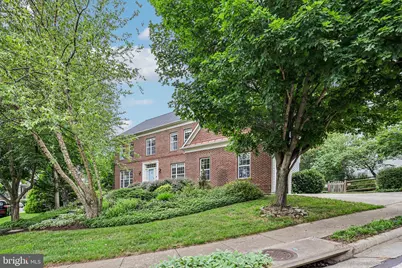 47404 Middle Bluff Place, Sterling, VA 20165 - Photo 5