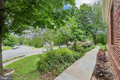 47404 Middle Bluff Place, Sterling, VA 20165 - Photo 11
