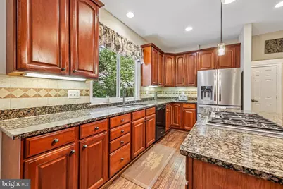 47404 Middle Bluff Place, Sterling, VA 20165 - Photo 37