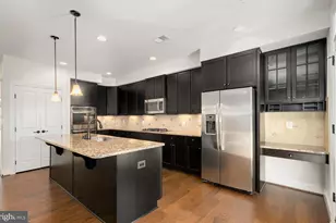 42101 Piebald Square, Aldie, VA 20105 - Photo 3