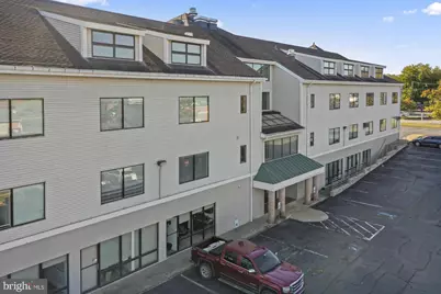 602 S King Street #8 UNITS, Leesburg, VA 20175 - Photo 17