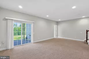 25450 Hopton House Terrace, Chantilly, VA 20152 - Photo 35
