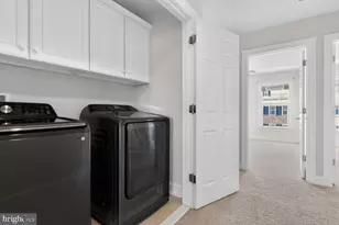 25450 Hopton House Terrace, Chantilly, VA 20152 - Photo 17