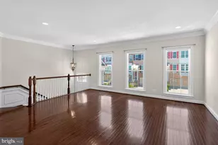 25450 Hopton House Terrace, Chantilly, VA 20152 - Photo 9