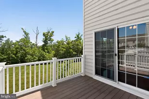 25450 Hopton House Terrace, Chantilly, VA 20152 - Photo 3