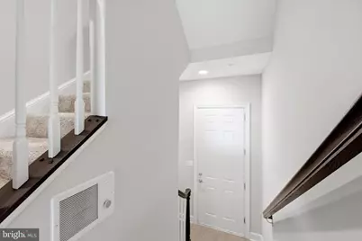 43976 Vaira Terrace, Chantilly, VA 20152 - Photo 3