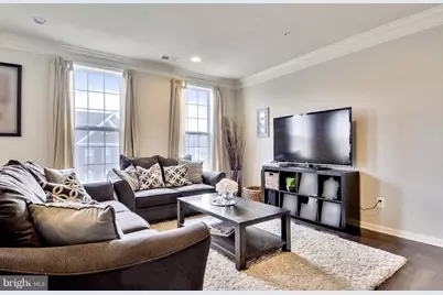 23487 Logans Ridge Terrace, Ashburn, VA 20148 - Photo 9