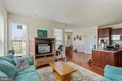 42691 Galbraith Square, Broadlands, VA 20148 - Photo 17