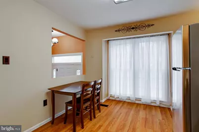 21707 Leatherleaf Circle, Sterling, VA 20164 - Photo 5