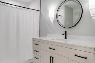 21707 Leatherleaf Cir, Sterling, VA 20164 - Photo 21
