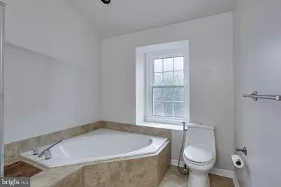 21707 Leatherleaf Circle, Sterling, VA 20164 - Photo 15
