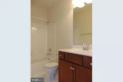 42641 Oak Park Sq, Ashburn, VA 20148 - Photo 29