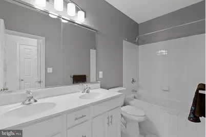 42633 Homefront Terrace, Chantilly, VA 20152 - Photo 43