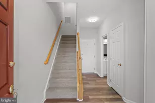 42633 Homefront Terrace, Chantilly, VA 20152 - Photo 13