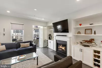 254 Bluemont Branch Terrace SE, Leesburg, VA 20175 - Photo 11