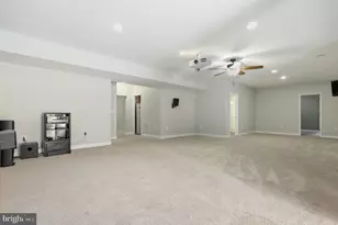 41926 Beningbrough Pl, Leesburg, VA 20176 - Photo 53