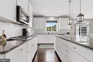41926 Beningbrough Pl, Leesburg, VA 20176 - Photo 25