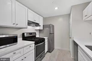 21029 Timber Ridge Terrace, Ashburn, VA 20147 - Photo 11