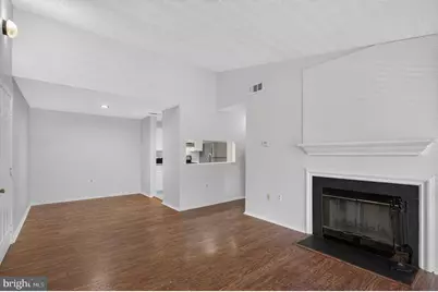 21029 Timber Ridge Terrace #302, Ashburn, VA 20147 - Photo 9