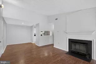 21029 Timber Ridge Terrace, Ashburn, VA 20147 - Photo 9