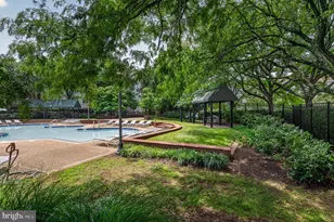 21029 Timber Ridge Terrace, Ashburn, VA 20147 - Photo 27
