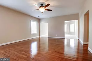 22478 Dinah Pl, Leesburg, VA 20175 - Photo 33