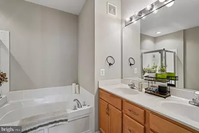43905 Hickory Corner Terrace #103, Ashburn, VA 20147 - Photo 27