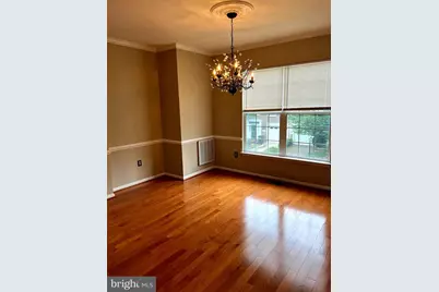 47370 Victoria Falls Square, Sterling, VA 20165 - Photo 5