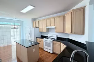 20965 Kittanning Ln, Ashburn, VA 20147 - Photo 13
