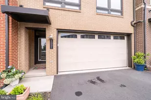 1521 Ribbon Limestone Terrace SE, Leesburg, VA 20175 - Photo 3