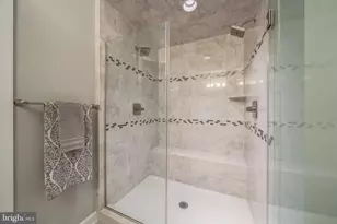 1521 Ribbon Limestone Terrace SE, Leesburg, VA 20175 - Photo 19