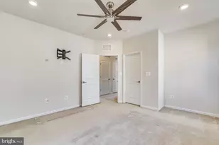 23266 Southdown Manor Terrace, Ashburn, VA 20148 - Photo 33
