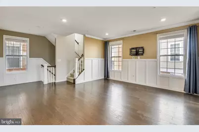 23266 Southdown Manor Terrace #101, Ashburn, VA 20148 - Photo 9