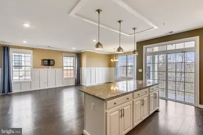 23266 Southdown Manor Terrace #101, Ashburn, VA 20148 - Photo 3
