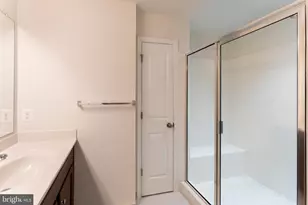 42506 Dogwood Glen Square, Sterling, VA 20166 - Photo 35