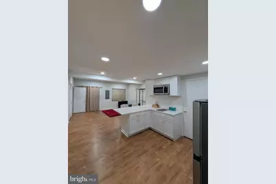 21214 Millwood Square, Sterling, VA 20165 - Photo 3