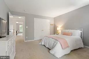 42702 Middle Ridge Pl, Broadlands, VA 20148 - Photo 37