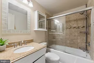 35 Bickel Ct, Sterling, VA 20165 - Photo 23