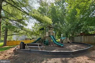 35 Bickel Ct, Sterling, VA 20165 - Photo 39