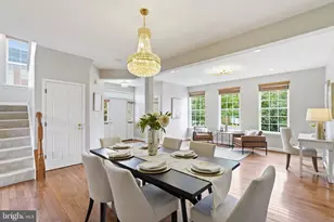 601 Burberry Terrace SE, Leesburg, VA 20175 - Photo 11