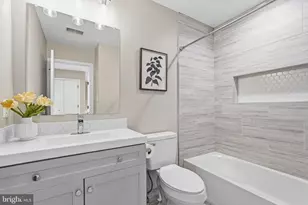 601 Burberry Terrace SE, Leesburg, VA 20175 - Photo 37