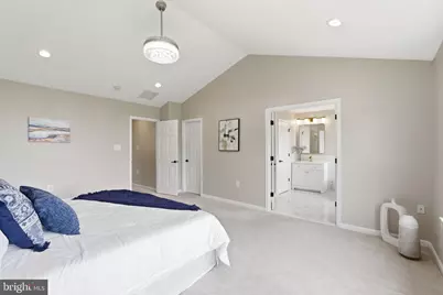 601 Burberry Terrace SE, Leesburg, VA 20175 - Photo 29
