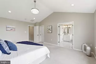 601 Burberry Terrace SE, Leesburg, VA 20175 - Photo 29