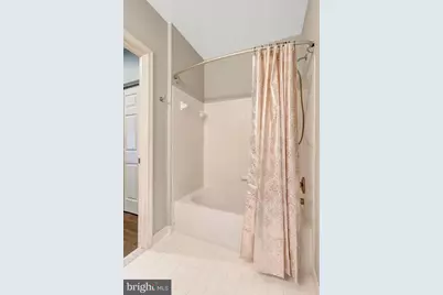 25230 Pond View Square #102, Chantilly, VA 20152 - Photo 33