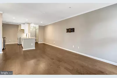 25230 Pond View Square #102, Chantilly, VA 20152 - Photo 17