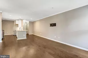 25230 Pond View Square, Chantilly, VA 20152 - Photo 17