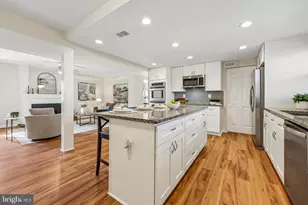 2 Beecher Pl, Sterling, VA 20164 - Photo 15